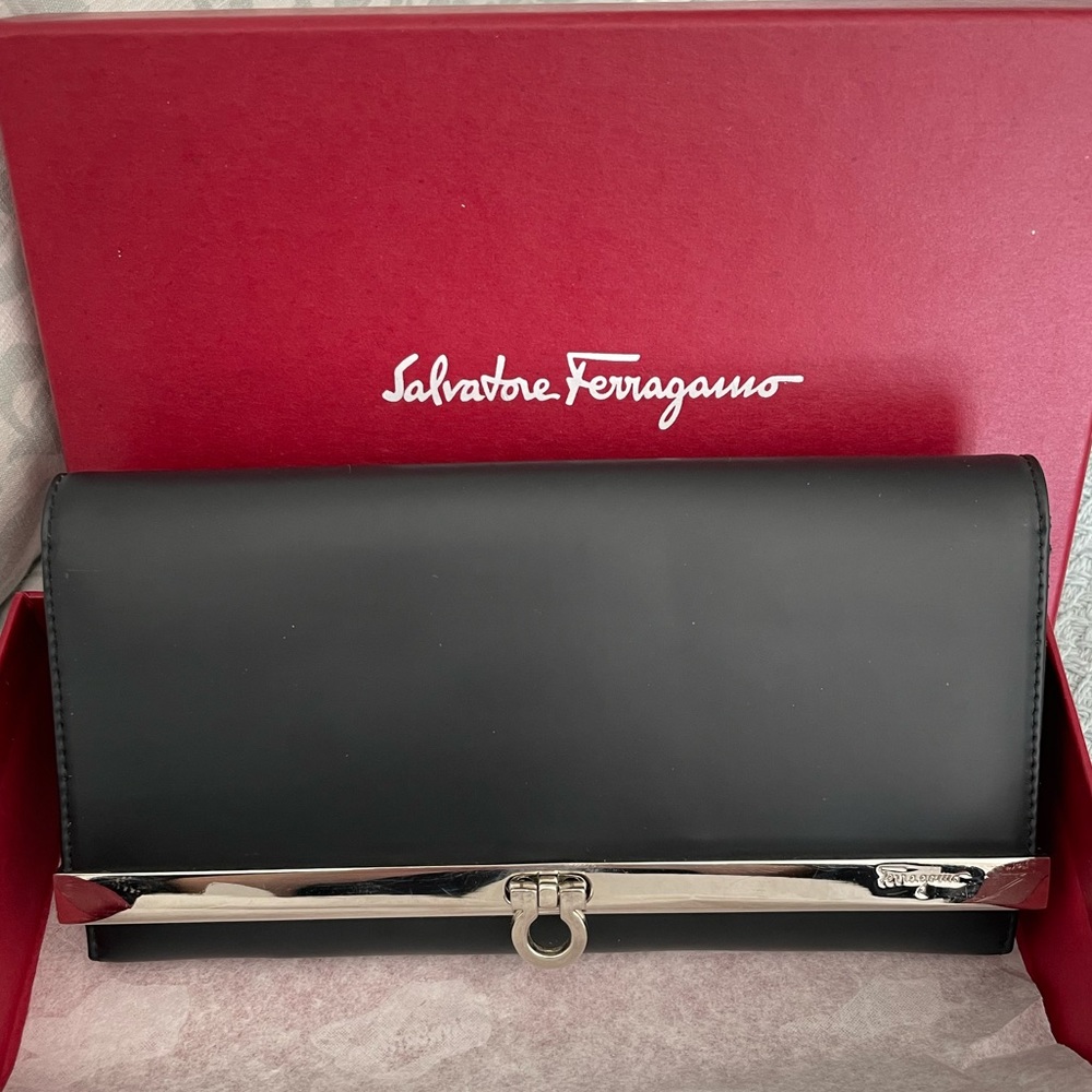 Ferragamo Gancini continental wallet NAVY BLUE (though it looks black) NWOT